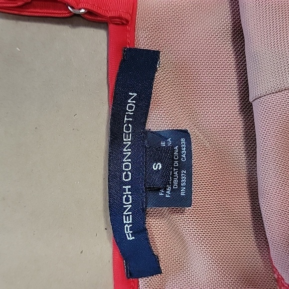 French Connection Size S Red Lace over Nude Ruffle Trim Sleeveless Peplum Top - Picture 13 of 15